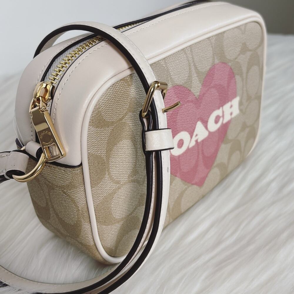 NWT Coach Mini Jamie Camera Bag In Signature Canvas With Heart Print - Picture 3 of 8